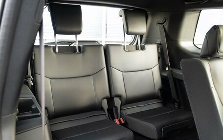Toyota Land Cruiser Prado, 2024 год, 10 200 000 рублей, 13 фотография