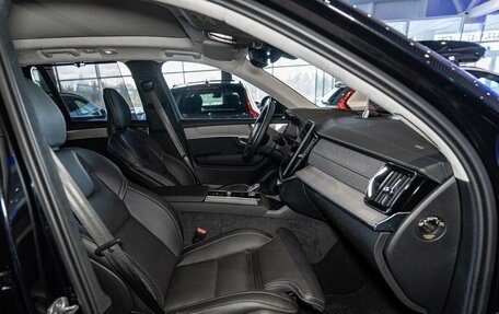 Volvo XC90 II рестайлинг, 2025 год, 13 650 000 рублей, 8 фотография