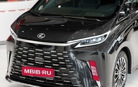 Lexus LM, 2024 год, 18 390 000 рублей, 3 фотография