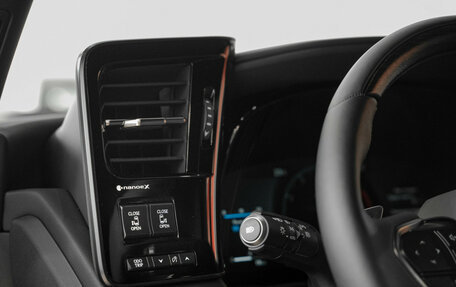 Lexus LM, 2024 год, 18 390 000 рублей, 24 фотография