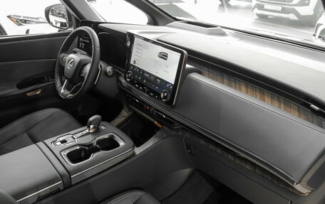 Lexus LM, 2024 год, 18 390 000 рублей, 29 фотография