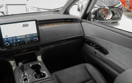 Lexus LM, 2024 год, 18 390 000 рублей, 31 фотография