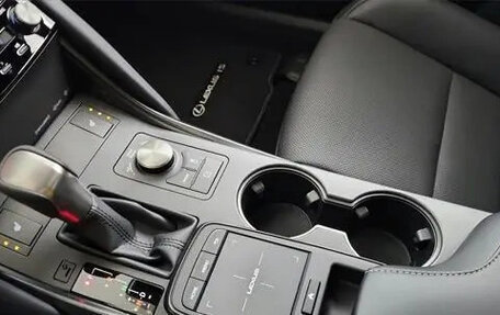 Lexus IS III, 2024 год, 6 270 000 рублей, 14 фотография