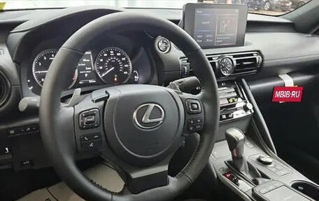 Lexus IS III, 2024 год, 6 270 000 рублей, 13 фотография