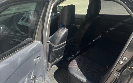 Renault Logan II, 2016 год, 660 000 рублей, 13 фотография