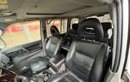 Mitsubishi Montero III, 2000 год, 400 000 рублей, 23 фотография