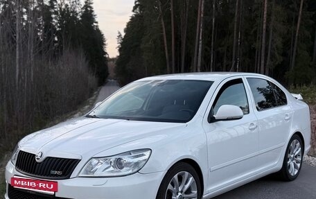 Skoda Octavia RS, 2012 год, 1 590 000 рублей, 2 фотография