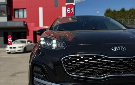 KIA Sportage IV рестайлинг, 2018 год, 1 950 000 рублей, 3 фотография
