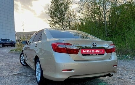 Toyota Camry, 2012 год, 2 020 000 рублей, 4 фотография