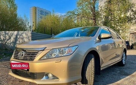 Toyota Camry, 2012 год, 2 020 000 рублей, 21 фотография