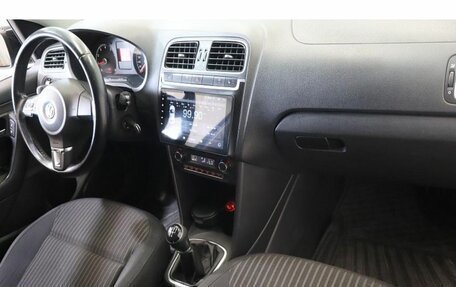 Volkswagen Polo VI (EU Market), 2013 год, 677 000 рублей, 5 фотография