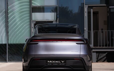 Tesla Model Y I, 2025 год, 9 500 000 рублей, 7 фотография
