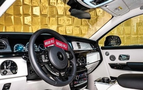Rolls-Royce Phantom VIII, 2025 год, 100 000 000 рублей, 8 фотография