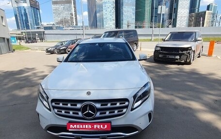 Mercedes-Benz GLA, 2019 год, 2 400 000 рублей, 1 фотография