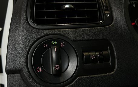 Volkswagen Polo VI (EU Market), 2013 год, 880 000 рублей, 16 фотография
