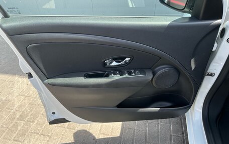 Renault Fluence I, 2015 год, 920 000 рублей, 12 фотография