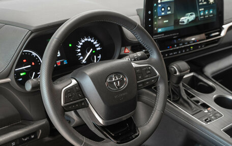 Toyota Sienna, 2024 год, 9 590 000 рублей, 26 фотография