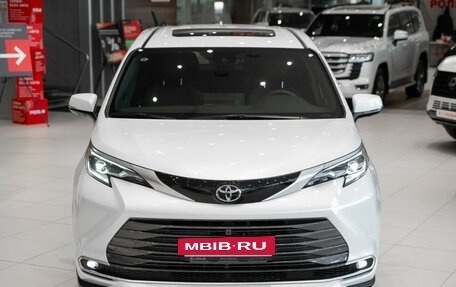 Toyota Sienna, 2024 год, 9 590 000 рублей, 40 фотография