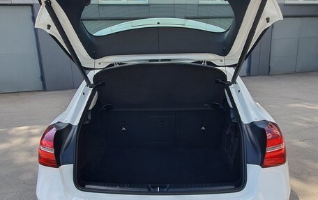 Mercedes-Benz GLA, 2019 год, 2 400 000 рублей, 4 фотография