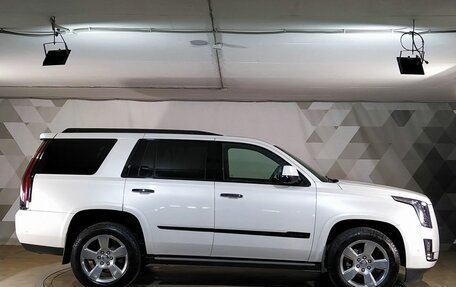 Cadillac Escalade IV, 2019 год, 6 299 000 рублей, 6 фотография
