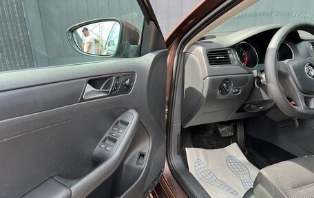 Volkswagen Jetta VI, 2015 год, 1 349 000 рублей, 16 фотография