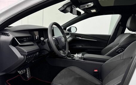Toyota Camry, 2024 год, 4 650 000 рублей, 8 фотография