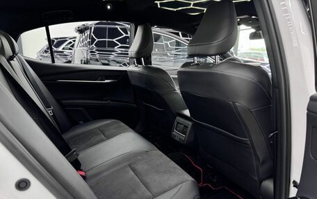 Toyota Camry, 2024 год, 4 650 000 рублей, 13 фотография