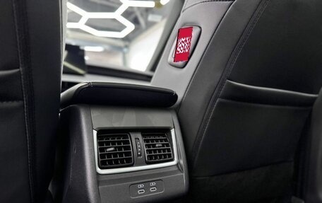 Toyota Camry, 2024 год, 4 650 000 рублей, 11 фотография