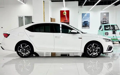 Skoda Octavia IV, 2022 год, 1 620 000 рублей, 7 фотография