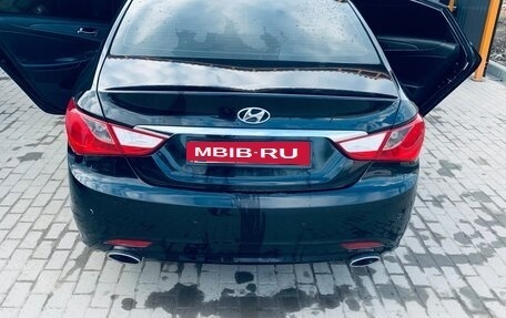 Hyundai Sonata VI, 2010 год, 870 000 рублей, 8 фотография