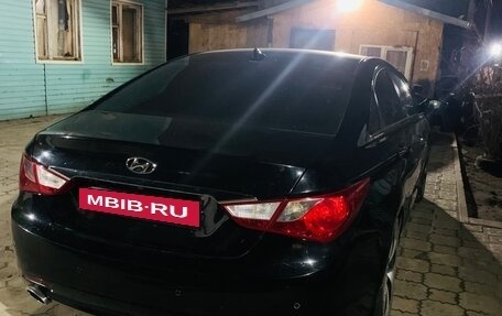 Hyundai Sonata VI, 2010 год, 870 000 рублей, 20 фотография