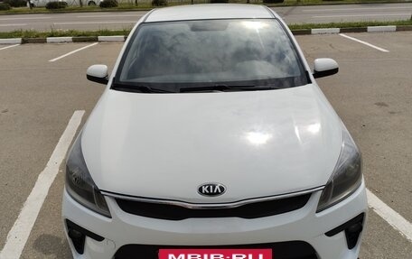 KIA Rio IV, 2018 год, 1 090 000 рублей, 12 фотография