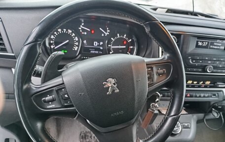 Peugeot Traveller I, 2018 год, 2 800 000 рублей, 6 фотография
