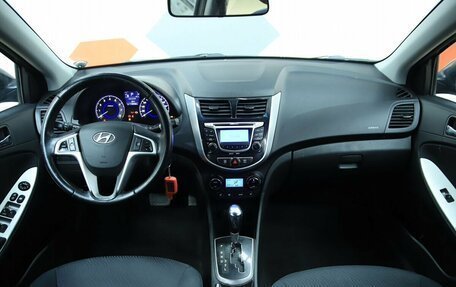 Hyundai Solaris II рестайлинг, 2011 год, 850 000 рублей, 15 фотография