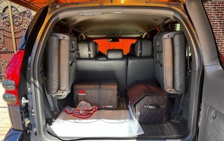 Toyota Land Cruiser Prado 120 рестайлинг, 2008 год, 2 850 000 рублей, 3 фотография