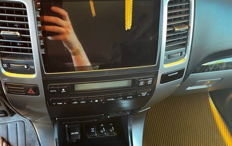 Toyota Land Cruiser Prado 120 рестайлинг, 2008 год, 2 850 000 рублей, 6 фотография