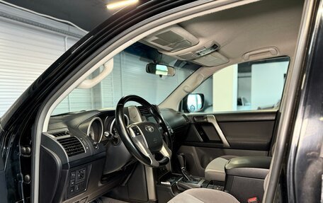 Toyota Land Cruiser Prado 150 рестайлинг 2, 2010 год, 2 570 000 рублей, 11 фотография