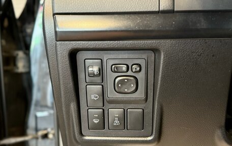 Toyota Land Cruiser Prado 150 рестайлинг 2, 2010 год, 2 570 000 рублей, 18 фотография