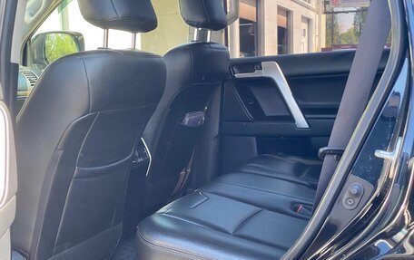 Toyota Land Cruiser Prado 150 рестайлинг 2, 2019 год, 4 620 000 рублей, 3 фотография