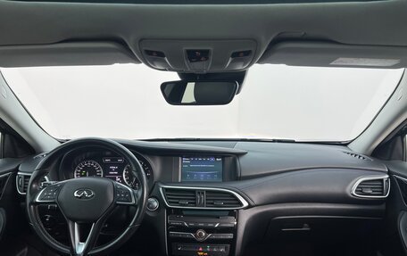 Infiniti Q30, 2017 год, 2 050 000 рублей, 9 фотография