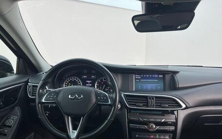 Infiniti Q30, 2017 год, 2 050 000 рублей, 13 фотография