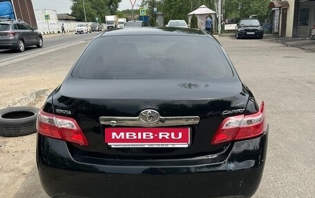 Toyota Camry, 2011 год, 1 000 000 рублей, 2 фотография