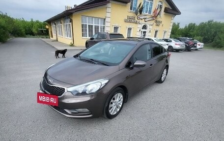KIA Cerato III, 2014 год, 890 000 рублей, 3 фотография