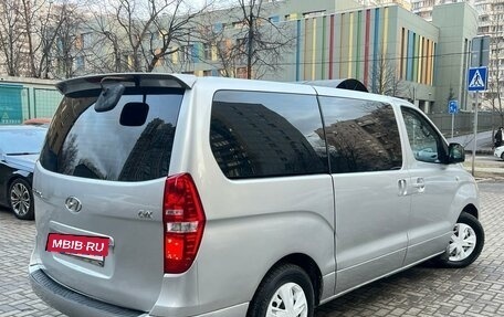 Hyundai Grand Starex Grand Starex I рестайлинг 2, 2008 год, 1 195 000 рублей, 4 фотография