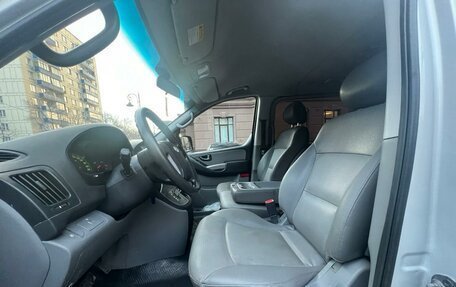 Hyundai Grand Starex Grand Starex I рестайлинг 2, 2008 год, 1 195 000 рублей, 9 фотография