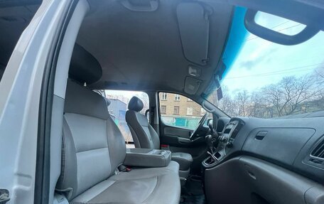 Hyundai Grand Starex Grand Starex I рестайлинг 2, 2008 год, 1 195 000 рублей, 11 фотография