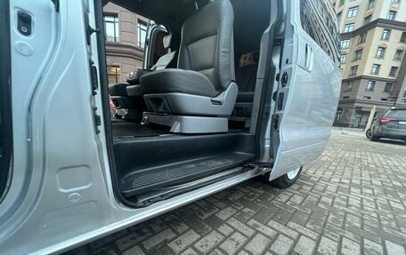 Hyundai Grand Starex Grand Starex I рестайлинг 2, 2008 год, 1 195 000 рублей, 16 фотография