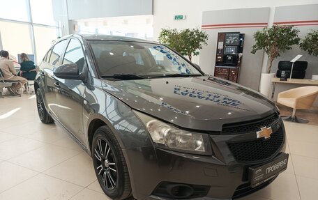 Chevrolet Cruze II, 2011 год, 451 000 рублей, 7 фотография