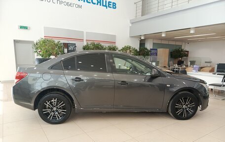Chevrolet Cruze II, 2011 год, 451 000 рублей, 8 фотография