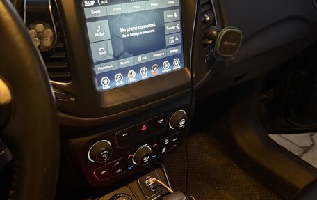 Jeep Compass II, 2018 год, 1 974 000 рублей, 10 фотография